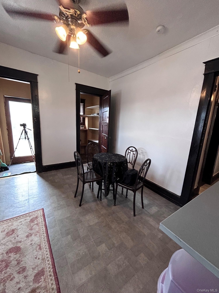 298 Highland Avenue - Photo 3