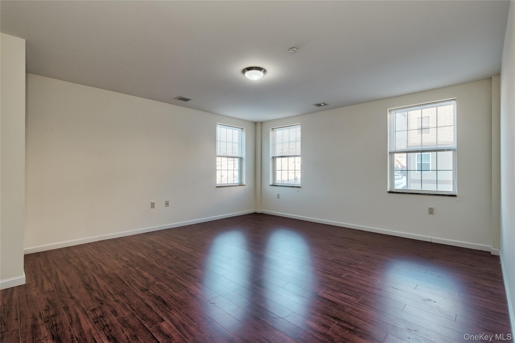 200 Carney Street - Photo 11
