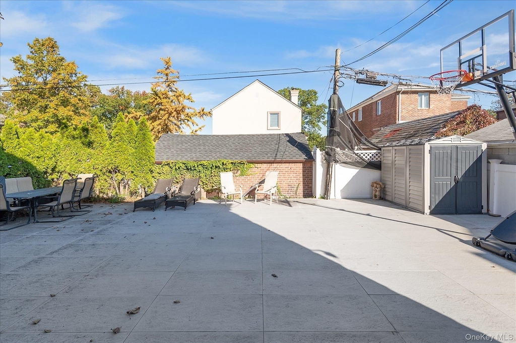 81-03 192 Street - Photo 29