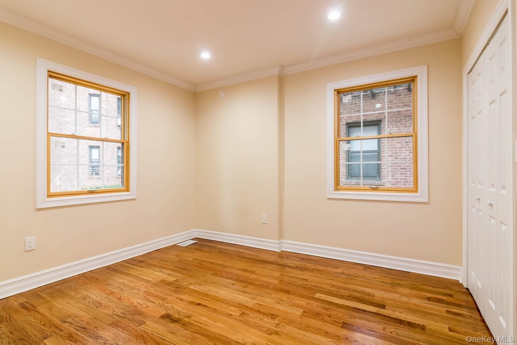 8431 Beverly Road - Photo 15