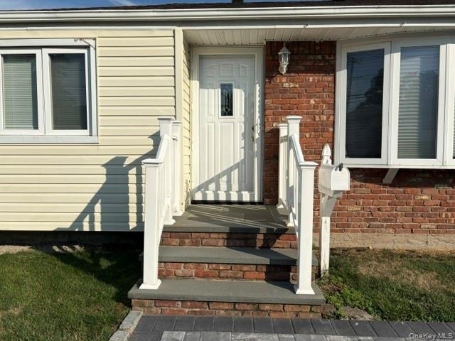266 Central Park Road - Photo 1