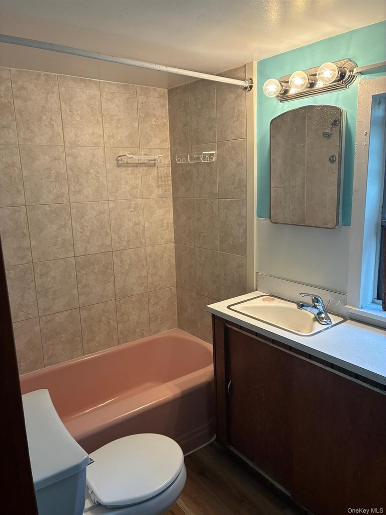 28 Rose Street - Photo 9