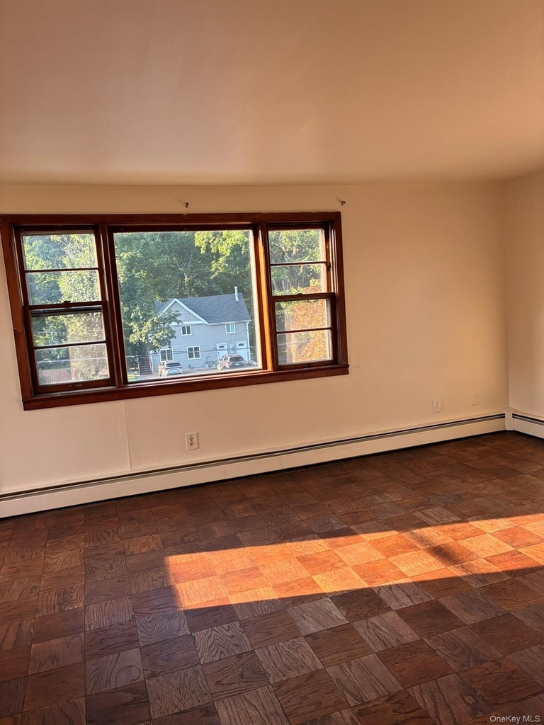 28 Rose Street - Photo 6