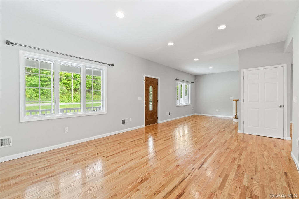 436 Jessup Road - Photo 8