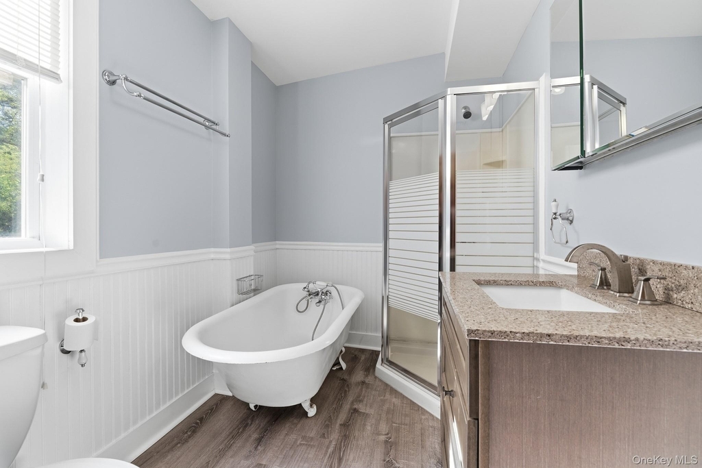 54 N Broadway - Photo 14