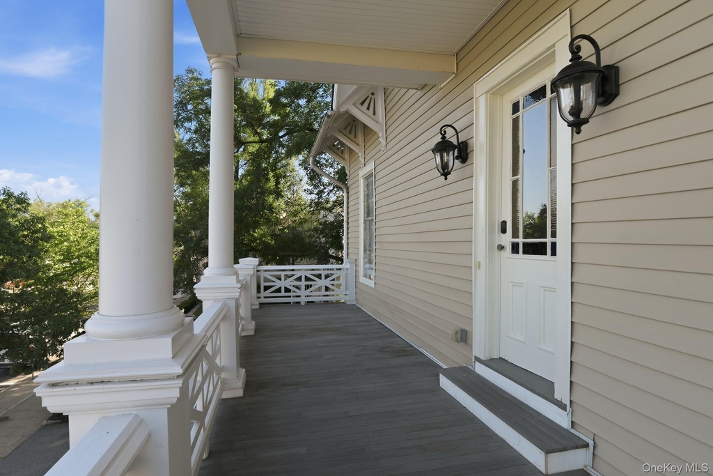 54 N Broadway - Photo 1