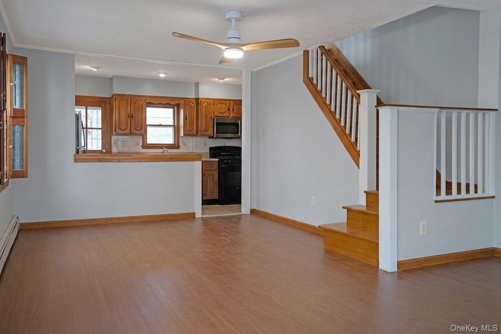 4317 249th Street - Photo 3