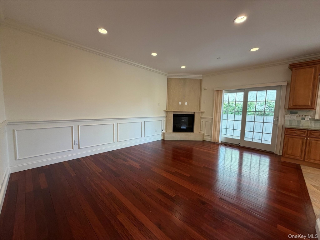 78 Fremont Street - Photo 8
