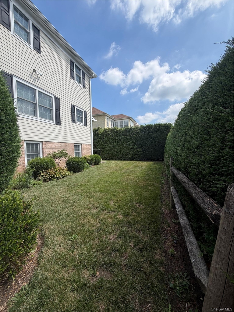 78 Fremont Street - Photo 24