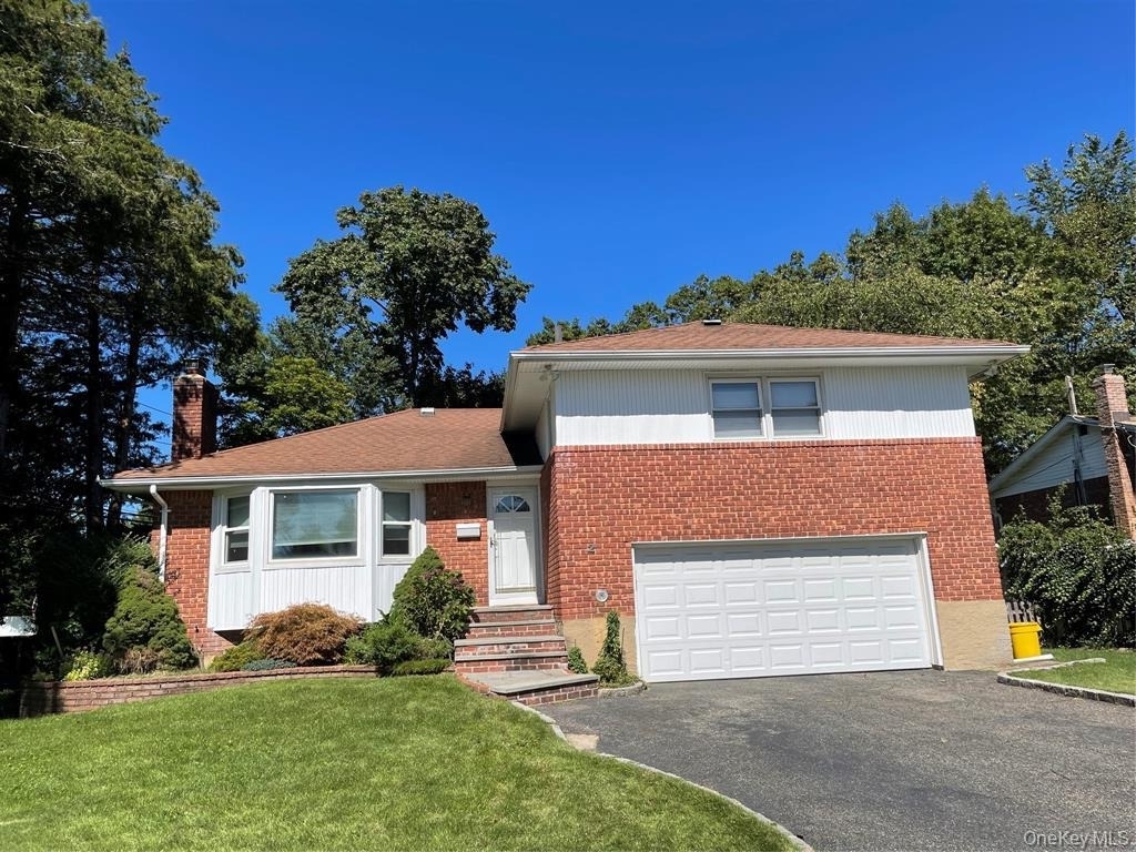 2 Stuart Drive - Photo 0