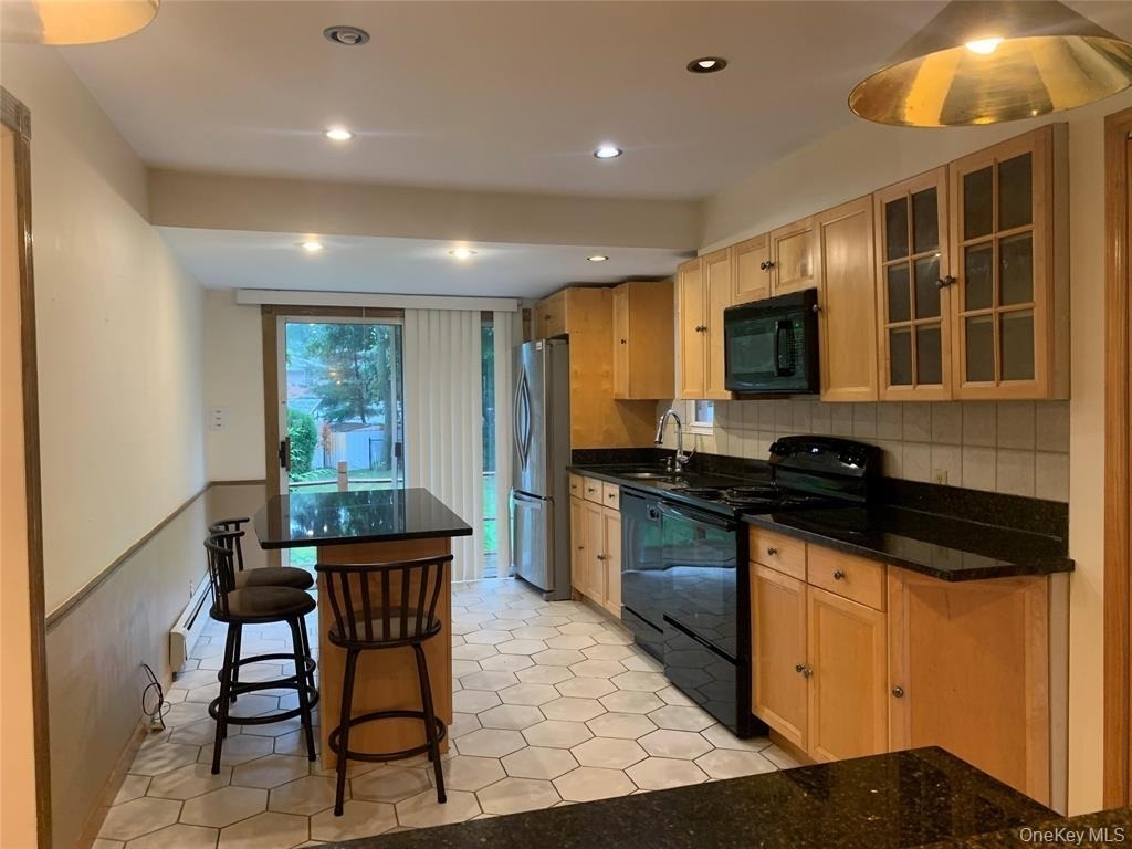 2 Stuart Drive - Photo 7