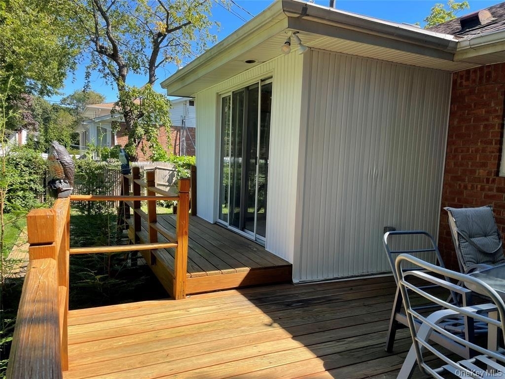 2 Stuart Drive - Photo 17