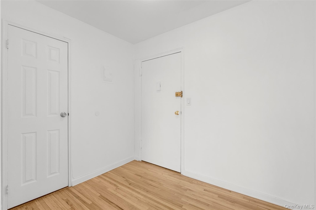 900 Midland Avenue - Photo 4