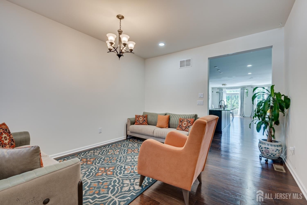 14 Hyacinth Lane - Photo 4