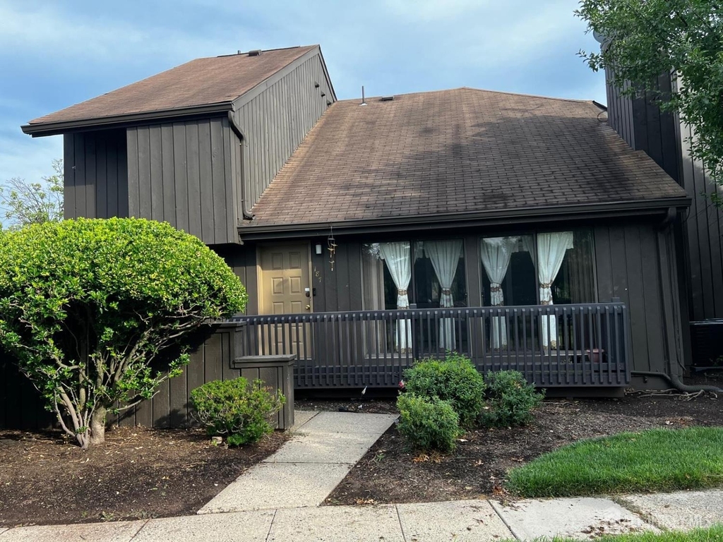 187 Westgate Drive - Photo 2