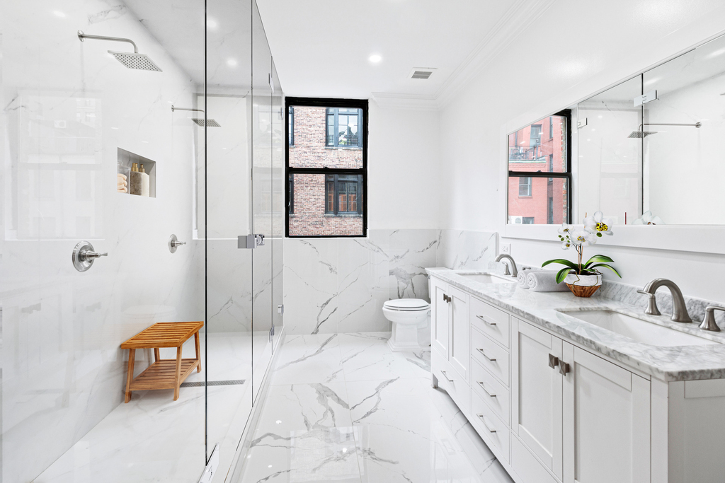 108 W 73rd Street - Photo 9