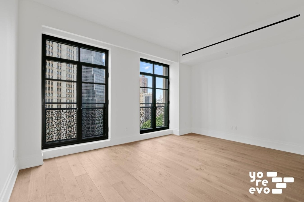 25 Park Row - Photo 1