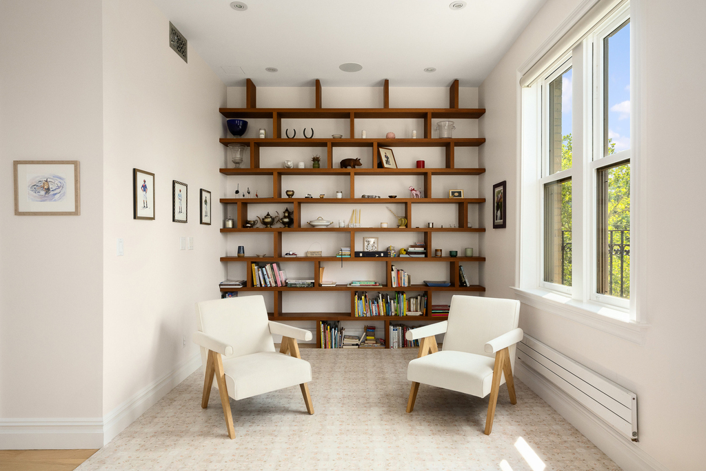 582 2nd Street - Photo 3