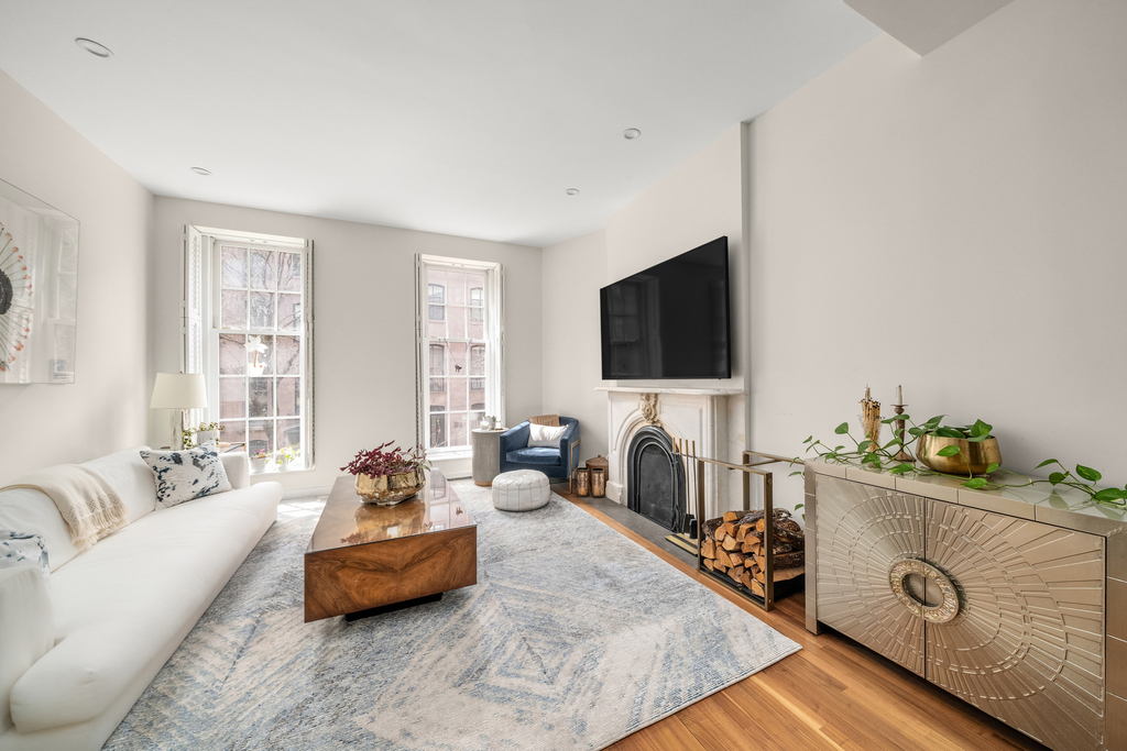 43 W 12th Street - Photo 7
