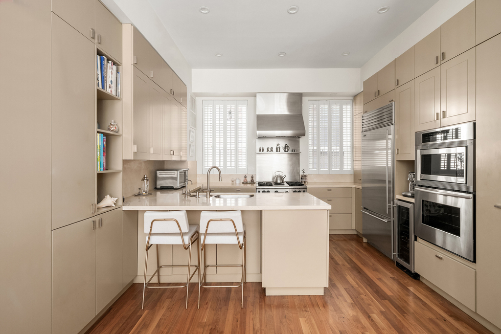 43 W 12th Street - Photo 11