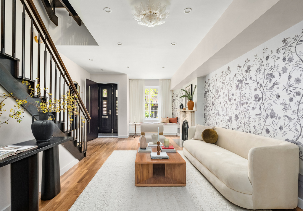 43 W 12th Street - Photo 16