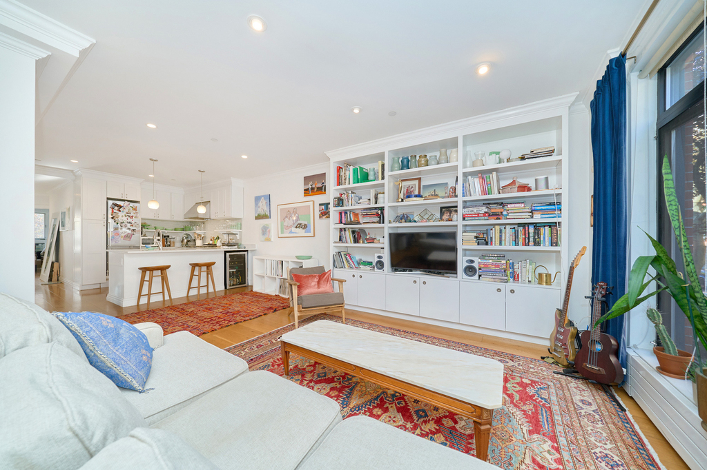 480 State Street - Photo 1