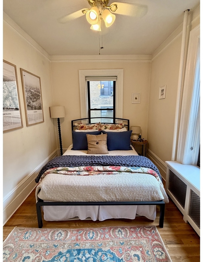 302 W 78th Street - Photo 5