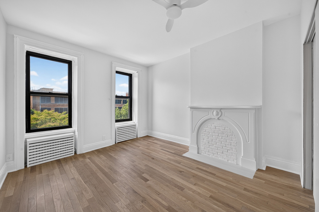 351 Smith Street - Photo 8