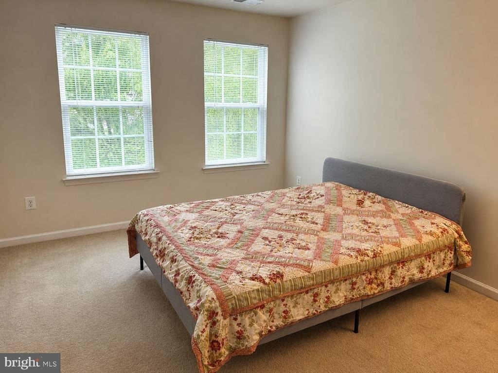 12489 Pfitzner Court - Photo 15
