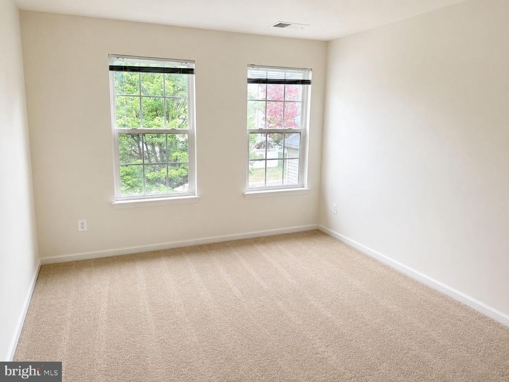 12489 Pfitzner Court - Photo 17