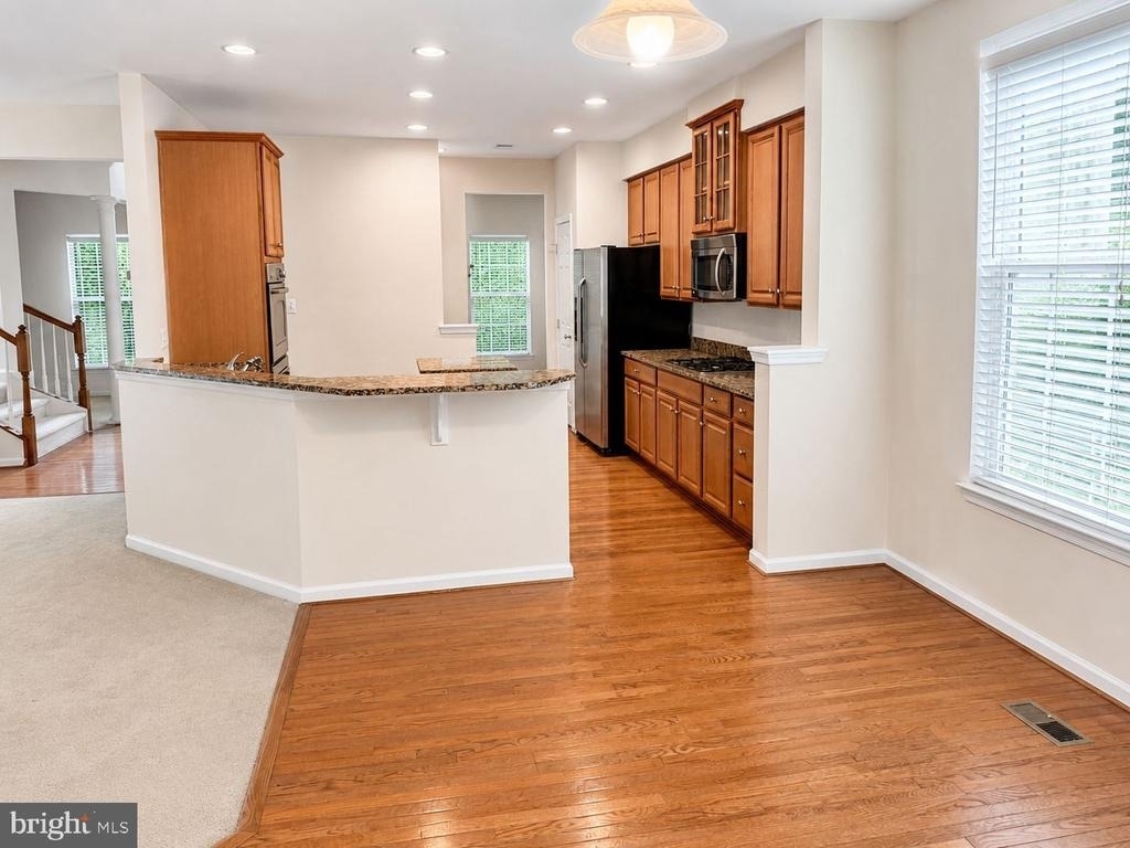 12489 Pfitzner Court - Photo 8