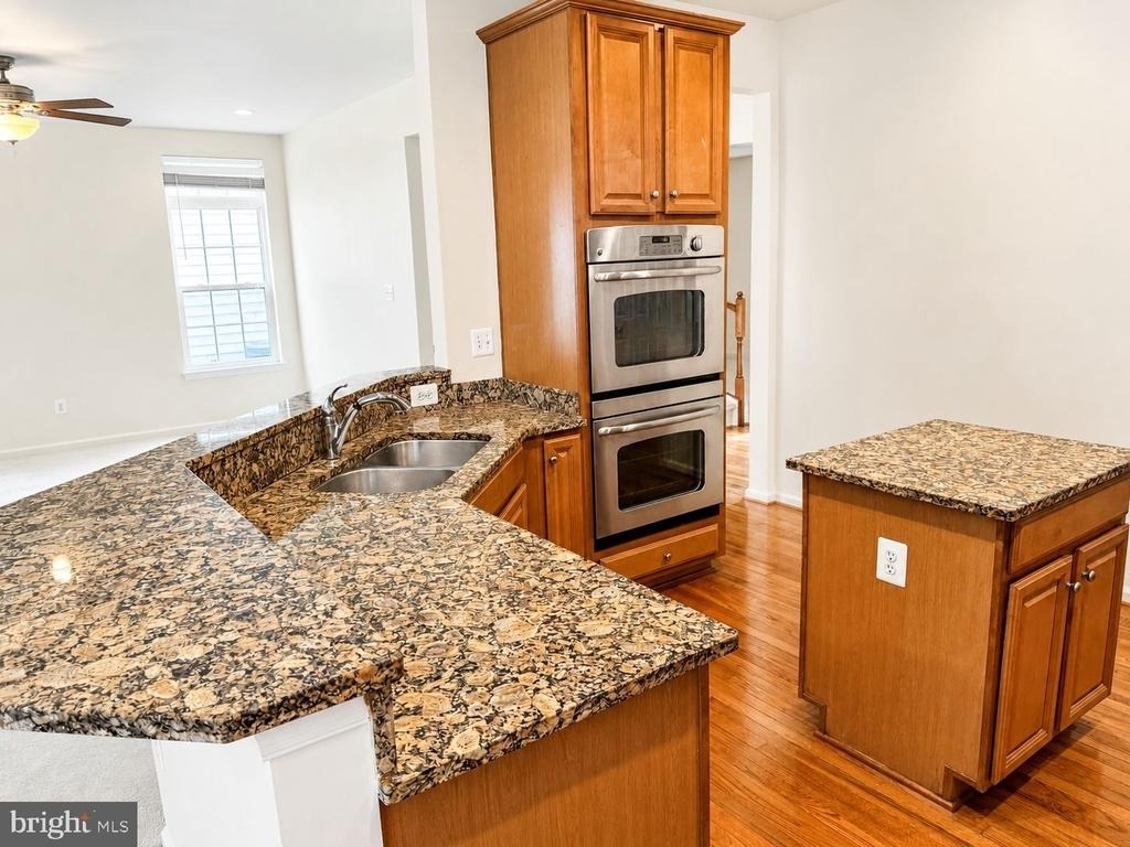 12489 Pfitzner Court - Photo 10