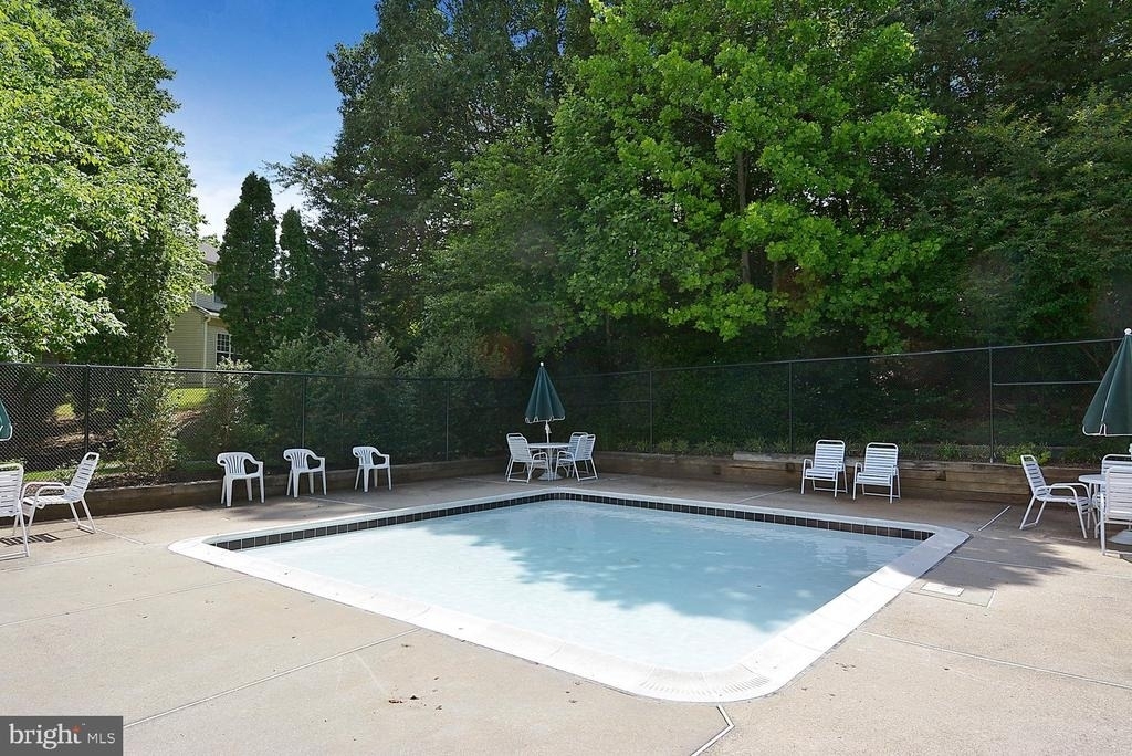 13104 Holly Leaf Court - Photo 18