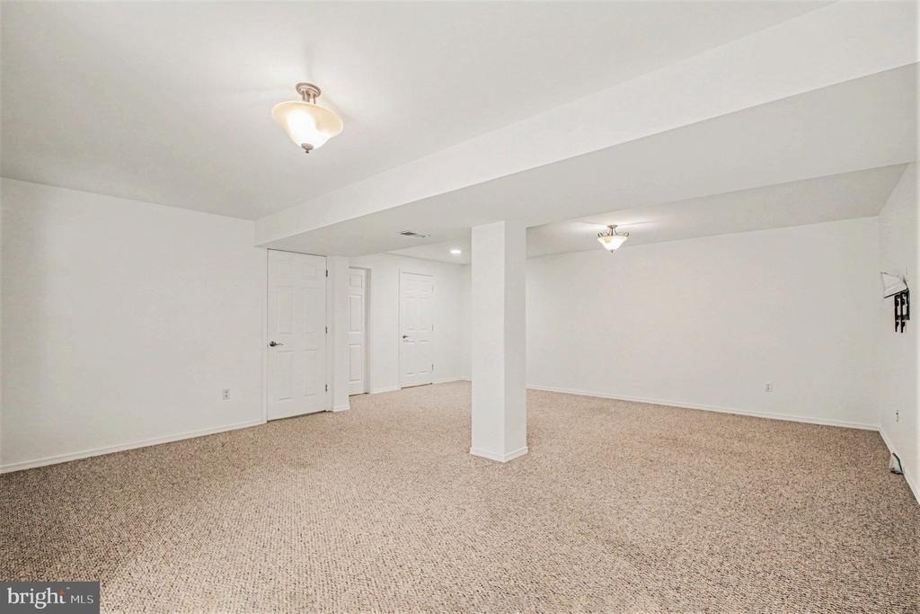 9224 Cynthia St - Photo 26
