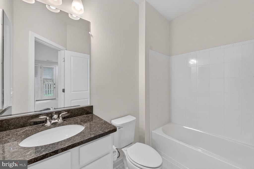 42302 Crawford Terrace - Photo 6