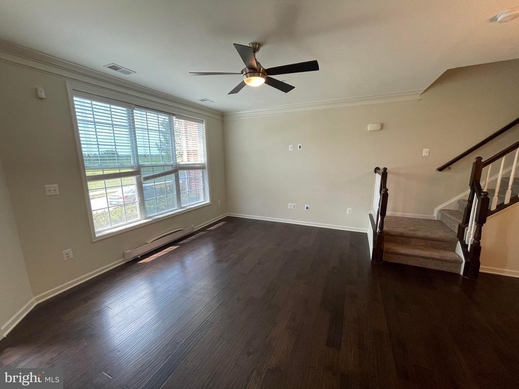 23530 Hopewell Manor Terrace - Photo 3