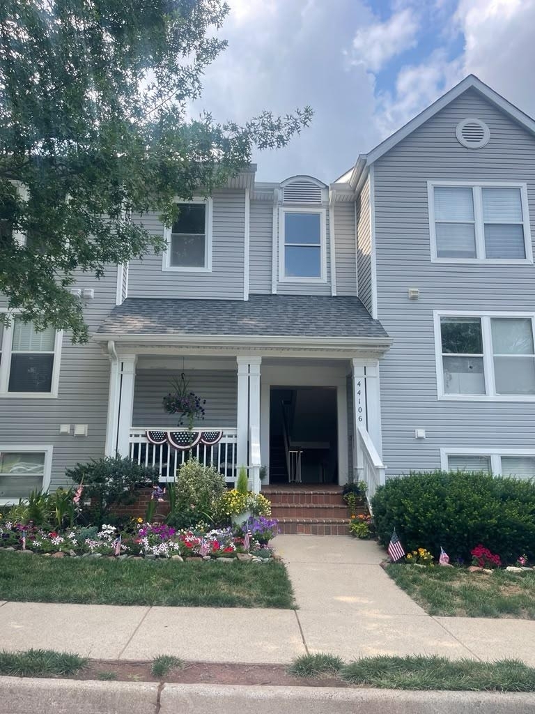 44106 Natalie Terrace - Photo 0