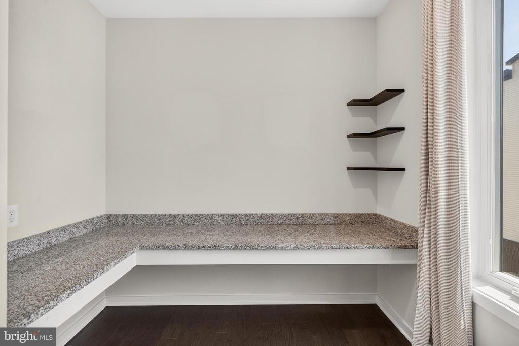 23685 Hopewell Manor Terrace - Photo 7