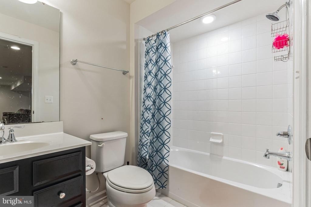 41673 Mcmonagle Square - Photo 26