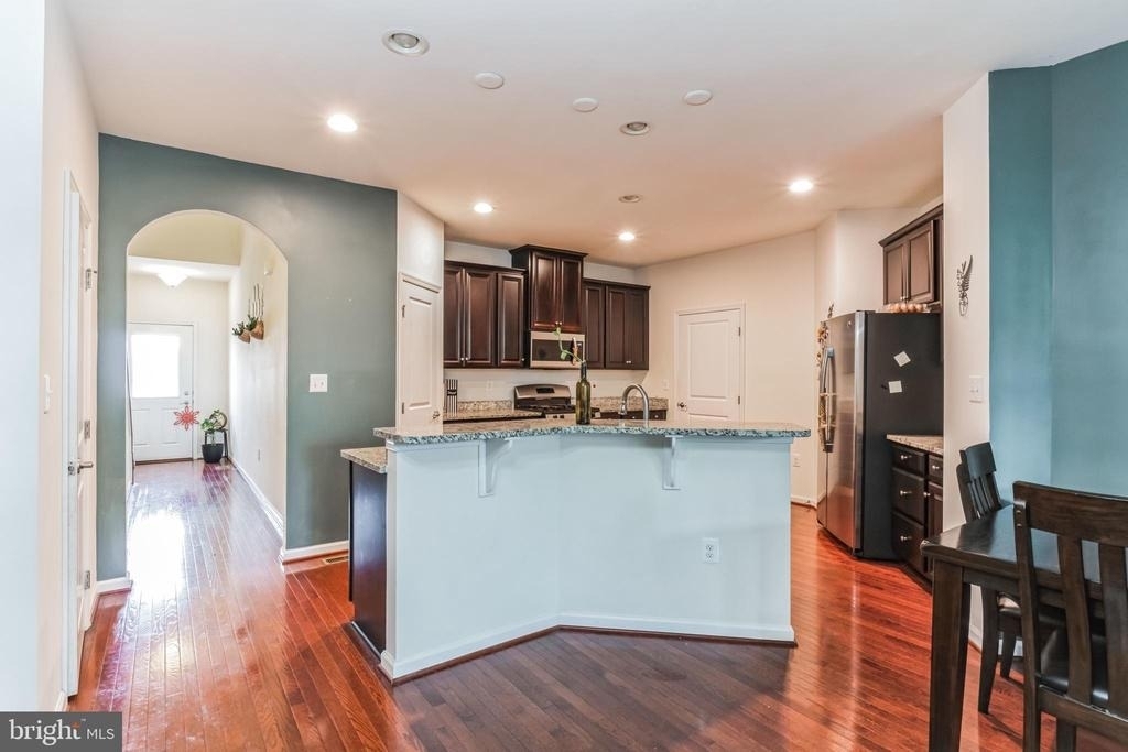 41673 Mcmonagle Square - Photo 3