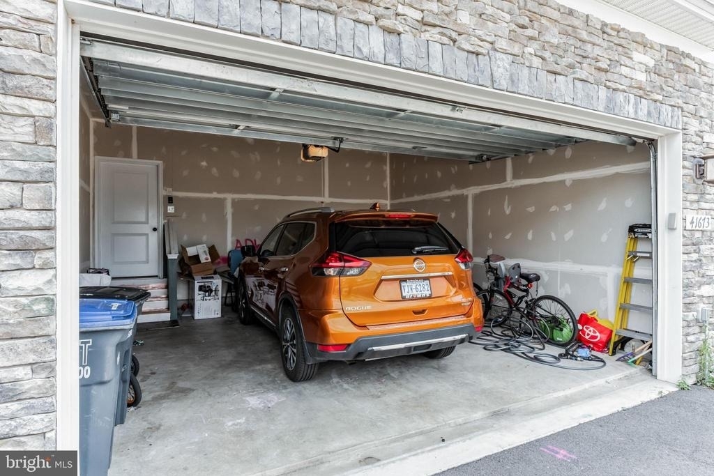 41673 Mcmonagle Square - Photo 31