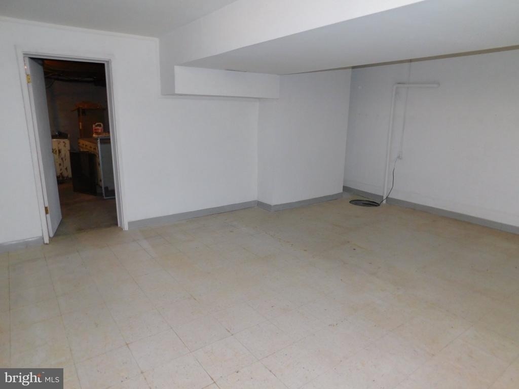 10374 Rectory Lane - Photo 8