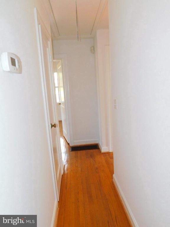 10374 Rectory Lane - Photo 3