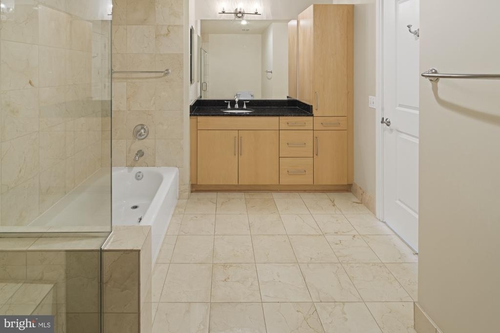 8220 Crestwood Drive - Photo 21