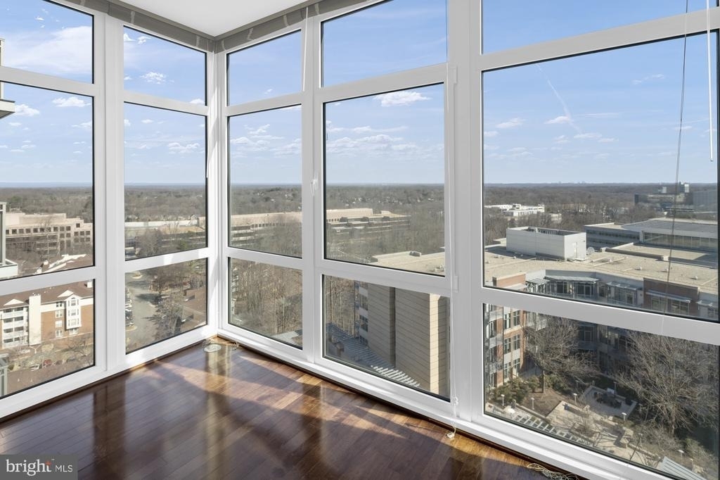8220 Crestwood Drive - Photo 35
