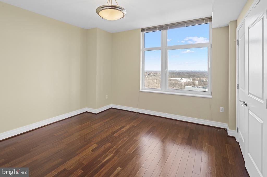 8220 Crestwood Drive - Photo 25