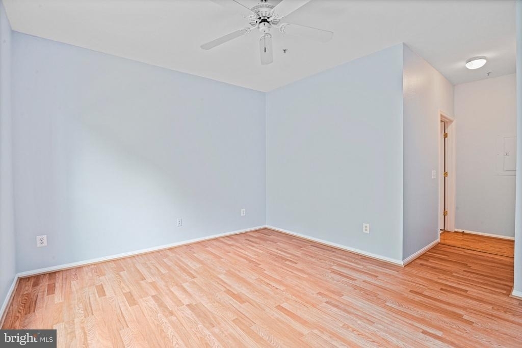 1580 Spring Gate Drive - Photo 14