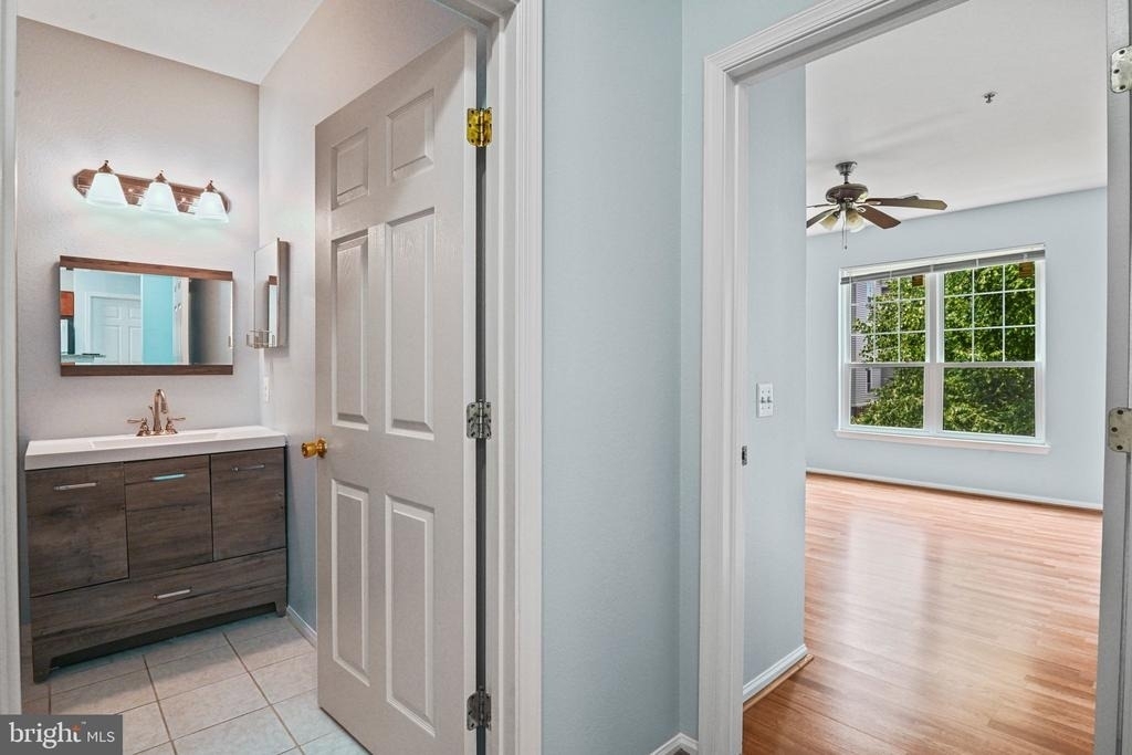 1580 Spring Gate Drive - Photo 15