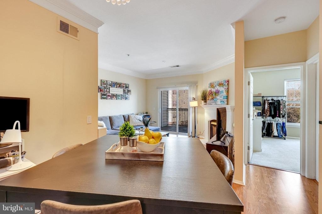 1591 Spring Gate Drive - Photo 17