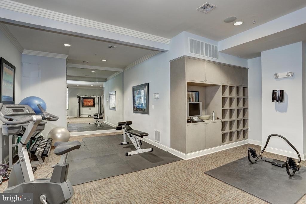 12001 Market Street - Photo 16